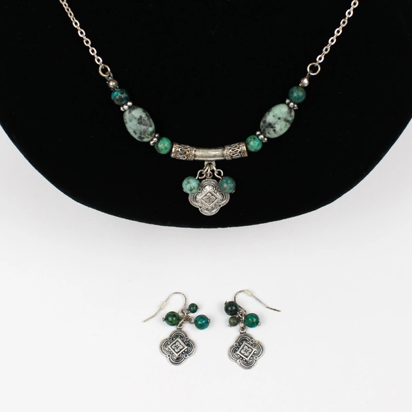 3-Pc Jewelry Set Turquoise Beaded Silver-Tone Necklace and Dangle Earrings