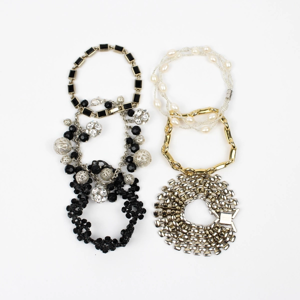 Mixed Lot of 6 Women's Costume Jewelry Bracelets