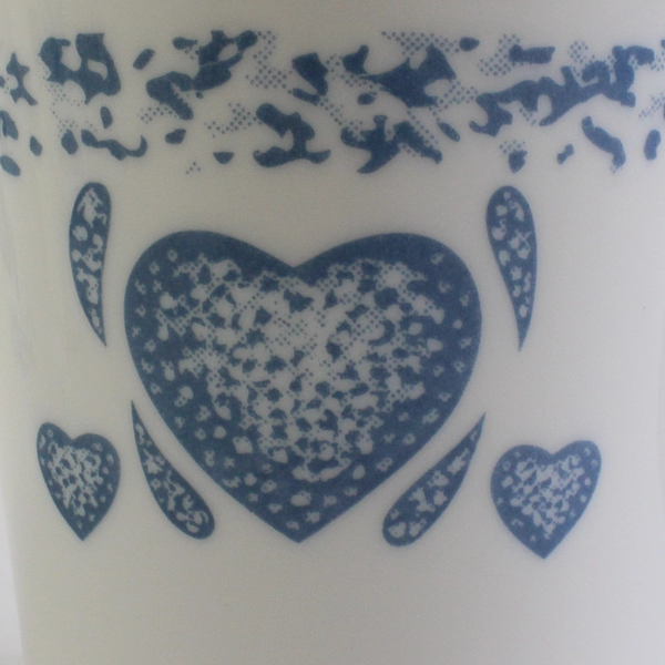 Lot of 4 Corning Corelle Blue Hearts Sloped Side Coffee Mugs