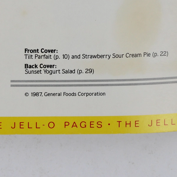 The Jell-O Pages Gelatin and Pudding Recipes Paperback Pamphlet 1987