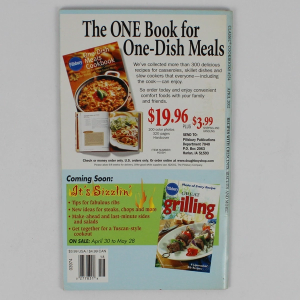 Pillsbury Classic Cookbooks Recipes With Crescents Biscuits And More! Apr 2002 