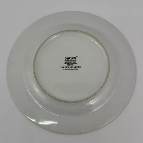 1999 Sakura Garden Vignette Debbie Mumm Salad Dessert Plate Garden Table
