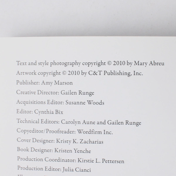 Little Girls Big Style: Sew Boutique Wardrobe from 4 Easy Patterns Mary Abreu