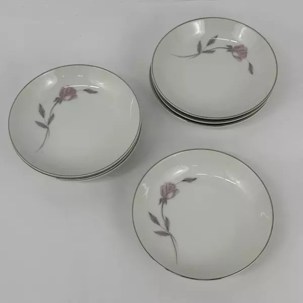 Set of 7 Mikasa Primrose Fruit Bowls With Platinum Rims 5.75 Inch