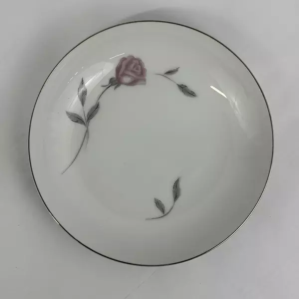 Set of 4 Mikasa Primrose Coupe Soup Bowls With Platinum Rim 7.5 Inch