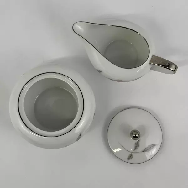 Mikasa Fine China PRIMROSE 8194 Creamer And Lidded Sugar Platinum Rim