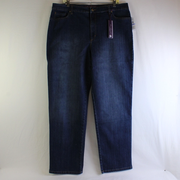 NWT Gloria Vanderbilt Amanda Women's 18 Dark Wash Jeans