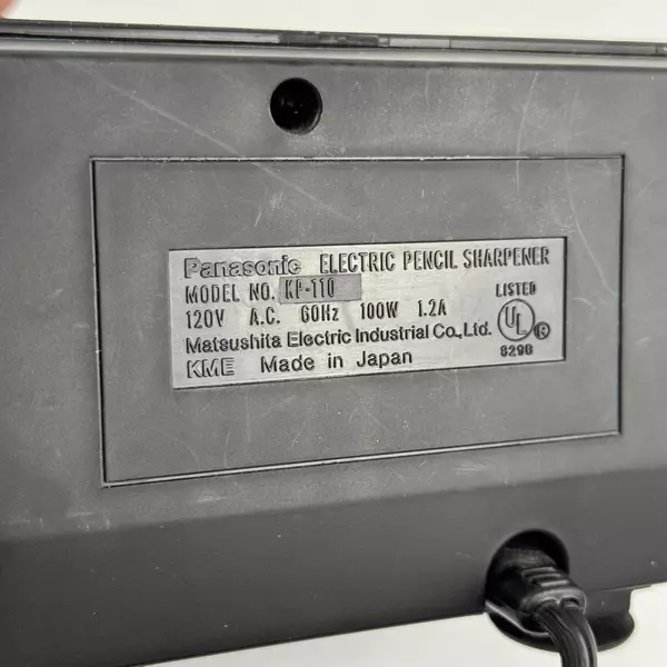 Panasonic Model KP 110 Auto Stop Electric Pencil Sharpener Desk Top Suction Feet