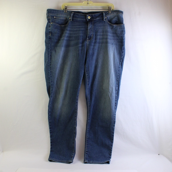 Signature By Levi Strauss Women's 22W Modern Slim Skinny Jean