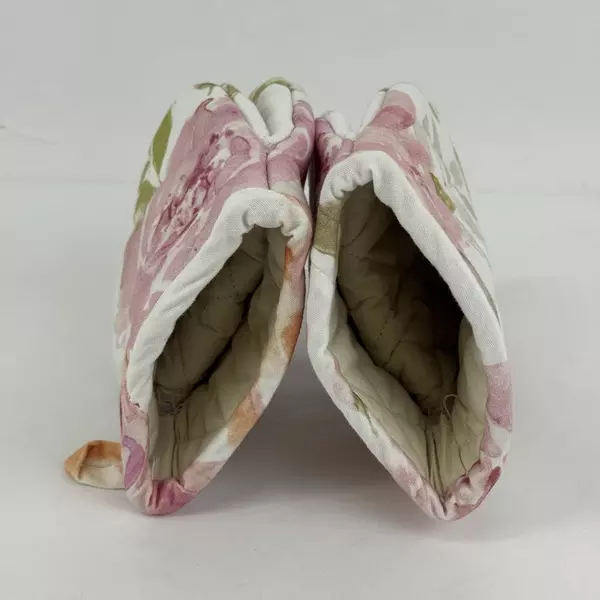 Lot Of 2 Pink Rose Pattern Cloth Oven Mitts