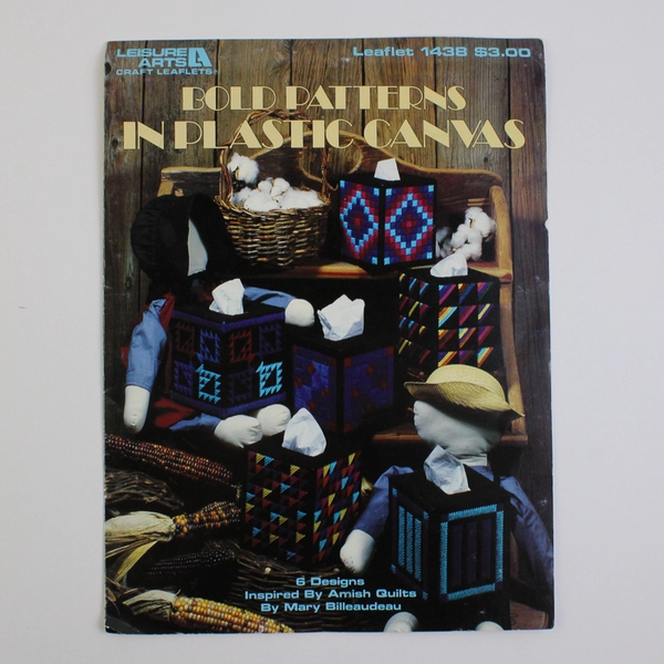 Lot of 2 Leisure Arts Craft Leaflets Cross Stitch 1992 Crochet Edgings 2003