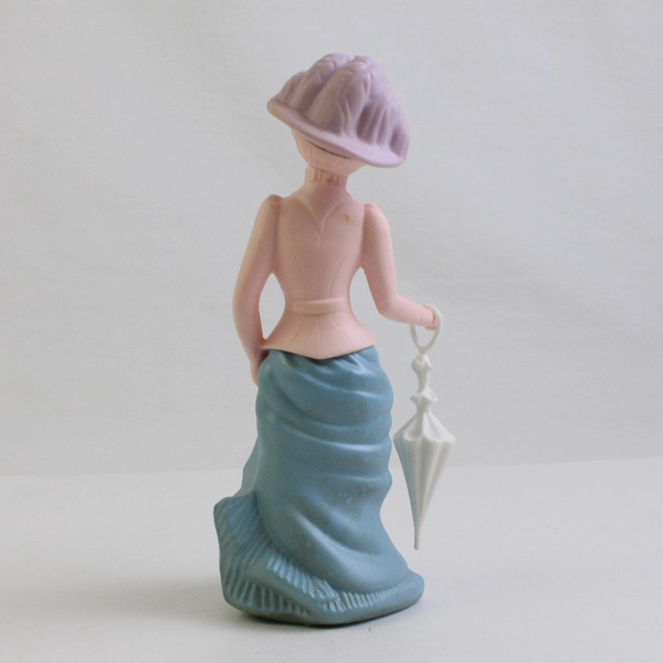 Vintage Avon On The Avenue Decanter Unforgettable Cologne (Full Bottle, 2 Oz)