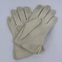 Vintage Women's Dress Gloves Cream Color Size Small Flawed