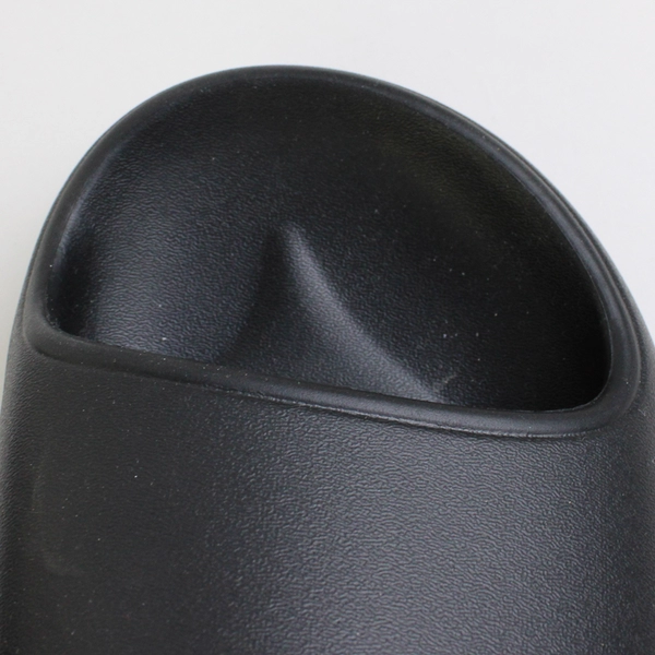 32 Degrees Unisex Cushion Slide Sandal Solid Black (Women 7.5-8.5, Men 5.5-6.5)