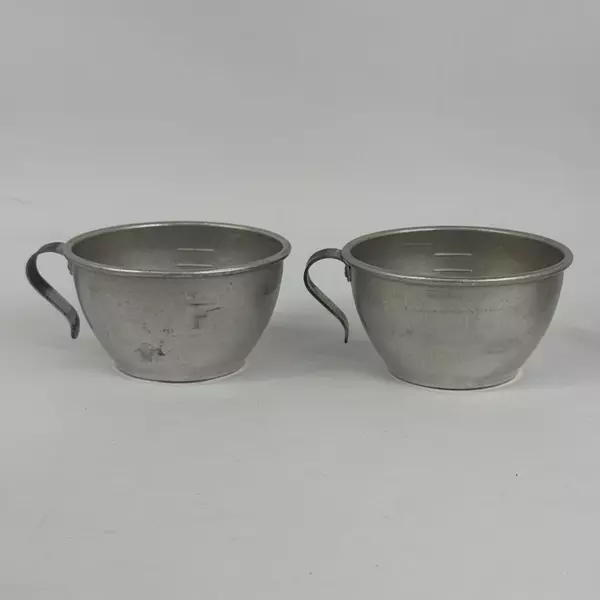 Lot of 2 Vintage Aluminum One Cup Measuring Cups With Open Handles