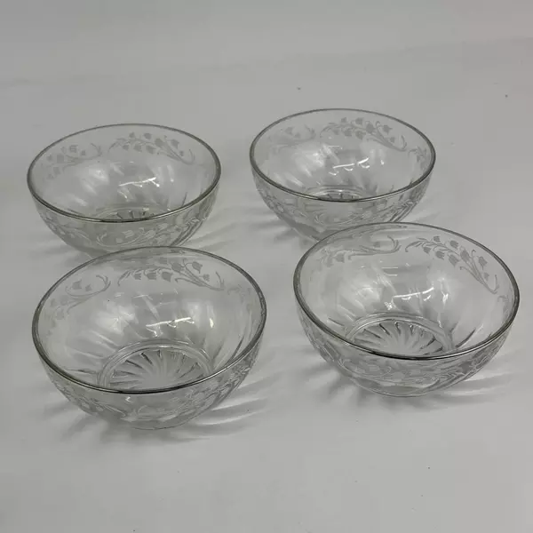 Set of 4 Clear Glass Spiral Lily Of The Valley Fruit Bowls With Platinum Rims