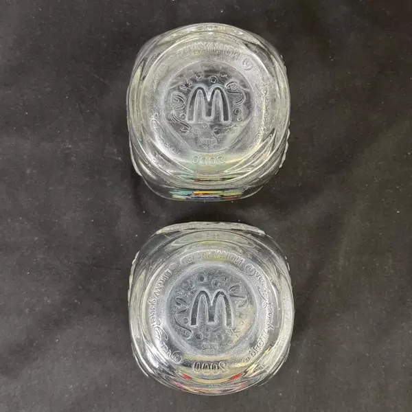 McDonalds 2000 Walt Disney World Magic Kingdom Celebration Glass Mickey Mouse