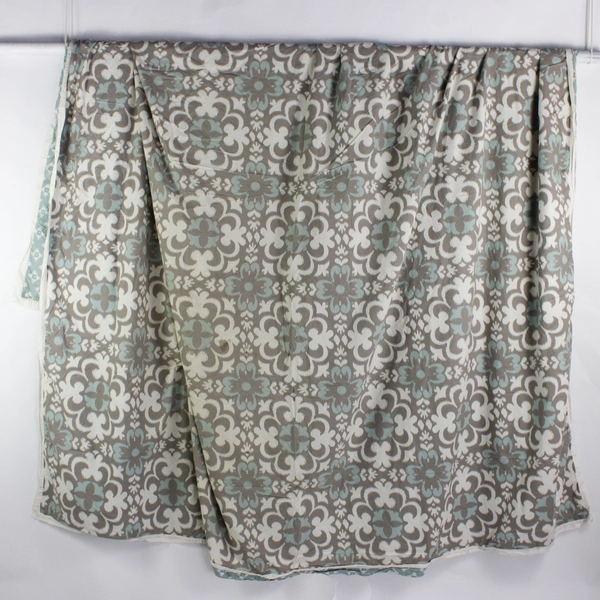 Real Simple King Duvet Cover Gray/Blue/White Abstract Flower Pattern