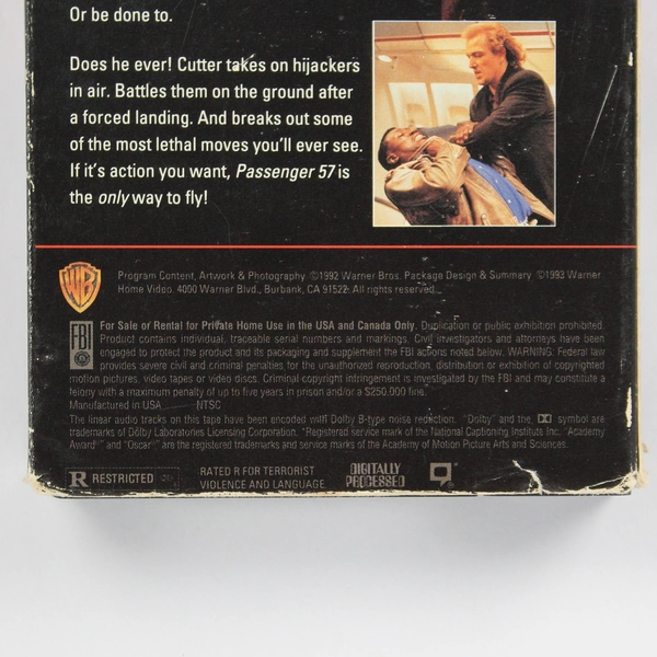 Passenger 57 VHS Tape 1993 Wesley Snipes