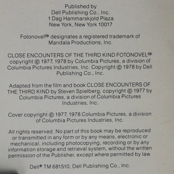 Close Encounters of the Third Kind Steven Spielberg A Fotonovel 1978 Paperback