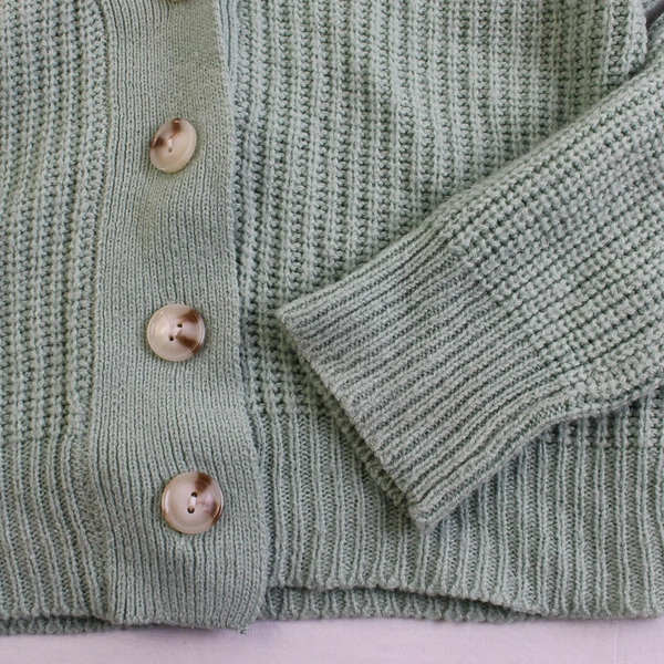 Ambiance Apparel Sage Green Knit Cropped Cardigan Women's Medium