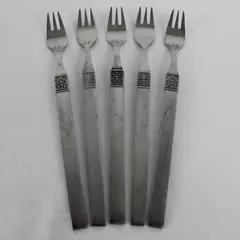 Lot of 5 Oneida Northland Cocktail Forks Danish Fling Pattern Stainless 7 1/2"