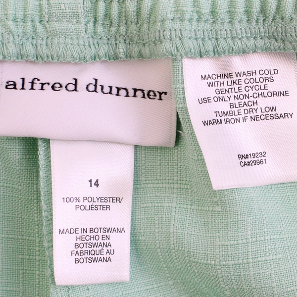 Alfred Dunner Seafoam Green Straight Leg Pull-On Pants Women's Size 14