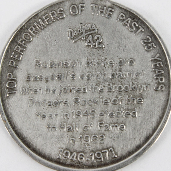 1971 Jackie Robinson Man of the Last 25 Years Dodgers Collector Coin