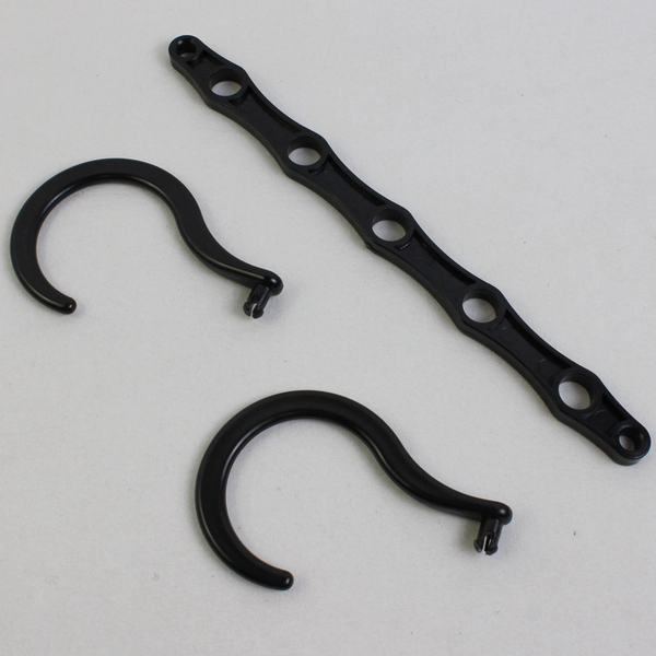 Lot of 8 Black Cascading Hangers