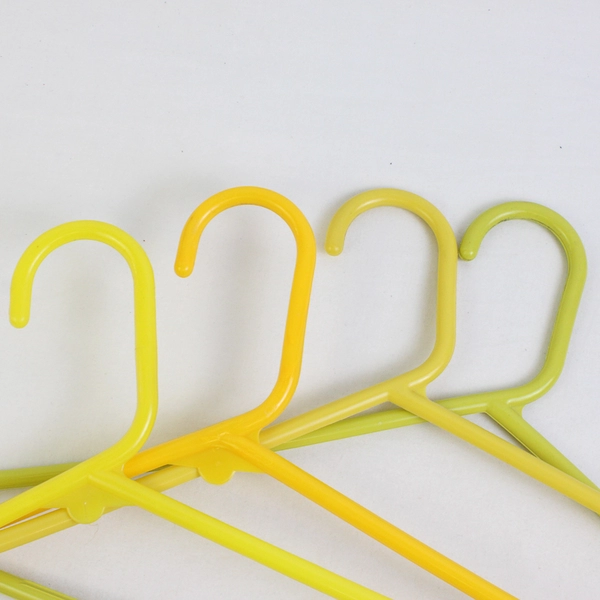 Lot of 10 Assorted Yellow Plastic Clothing Hangers