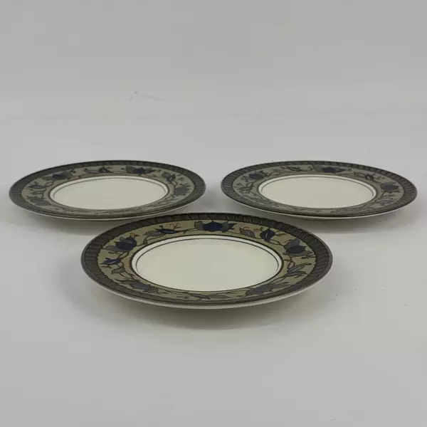 3 Mikasa Intaglio Arabella Bread Plates Blue Green Leaves 6.5 Inch CAC01