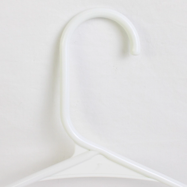 Lot of 10 White Notched Tubular Clothing Hangers