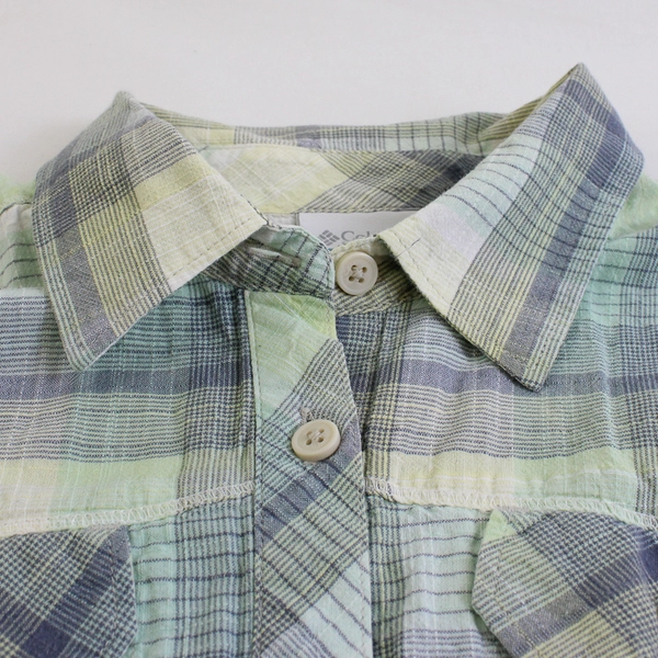 Columbia Women's S Light Green Plaid Button-up Long Sleeve