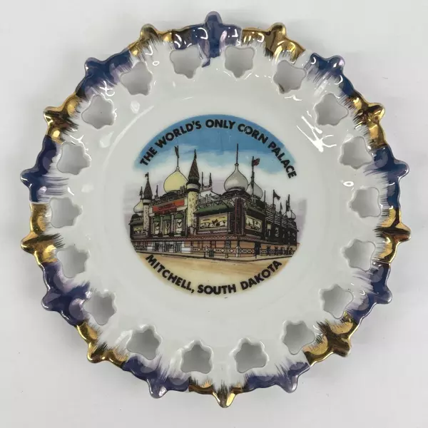Mitchell South Dakota The World's Only Corn Palace Souvenir Collector Plate 7"