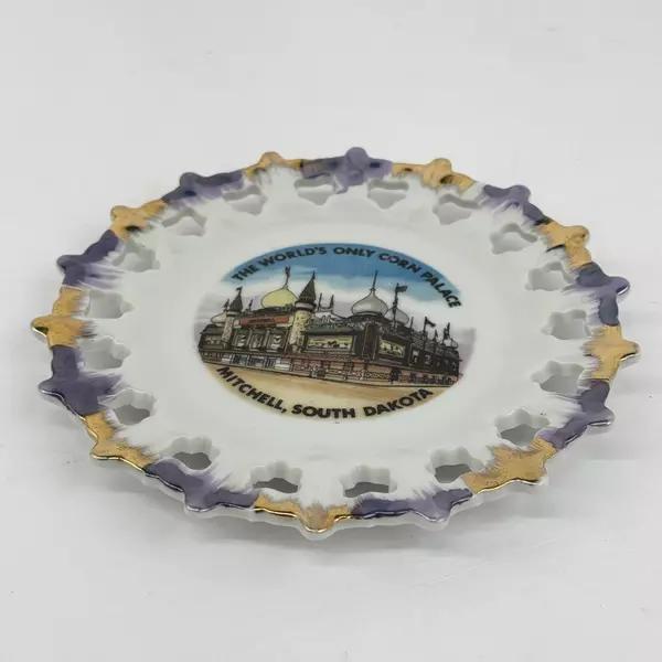 Mitchell South Dakota The World's Only Corn Palace Souvenir Collector Plate 7"