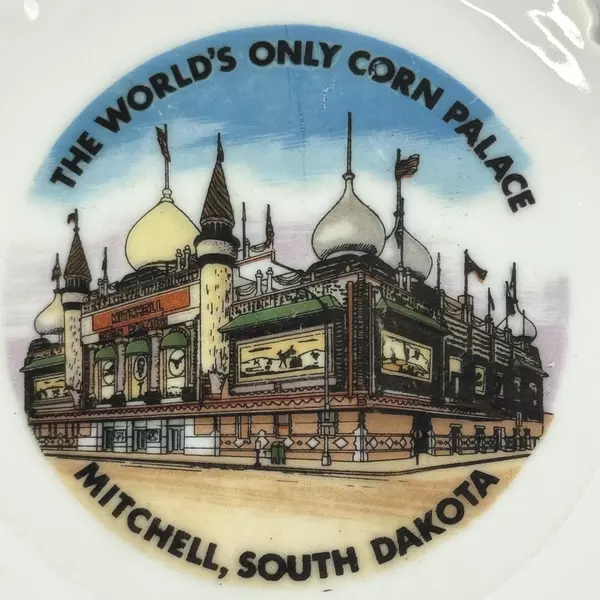 Mitchell South Dakota The World's Only Corn Palace Souvenir Collector Plate 7"
