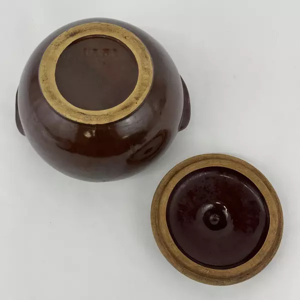 Vintage Brown Bean Pot  Made in USA With Double Handles Lid