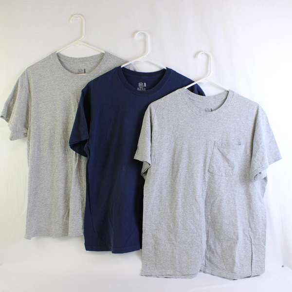 Lot of 3 Fruit Of The Loom Cotton T-Shirts with Breast Pockets Men's Large FLAW