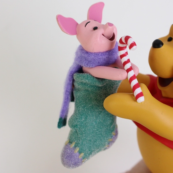2004 Hallmark Stocking Stuffers Winnie the Pooh & Piglet Christmas Ornament
