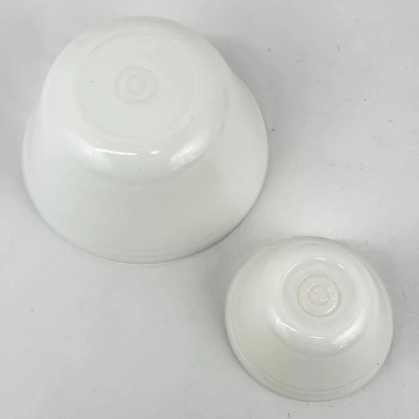 Set of 2 Vintage Federal Glass Dura White Mixing Bowls 5 and 8 Inch