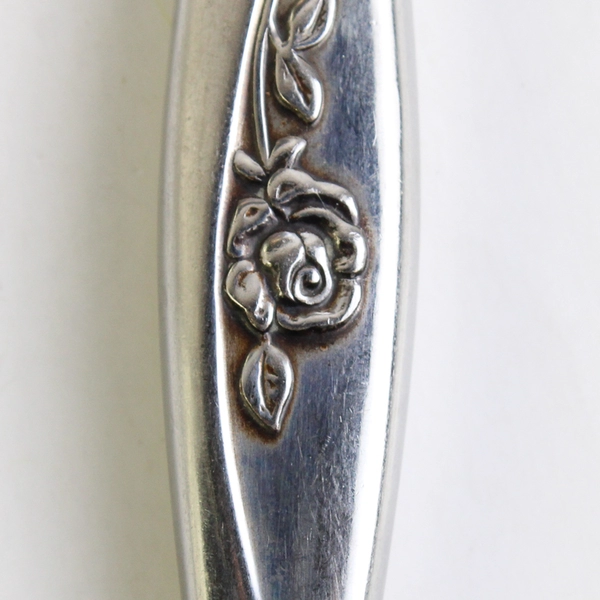 Lot Of 3 Oneida Silver Lasting Rose Stainless Flatware Dinner Knives 8.75" Long