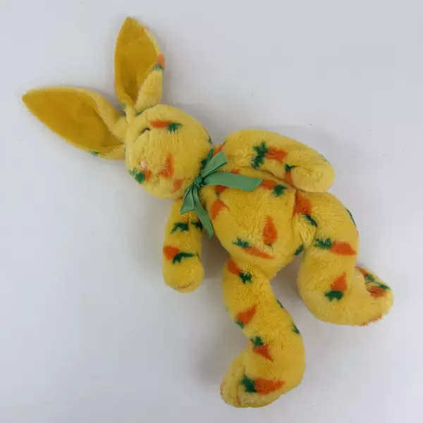1994 Petting Zoo Yellow Carrot Print Plush Bunny Rabbit W/ Green Bow  22.5 Inch