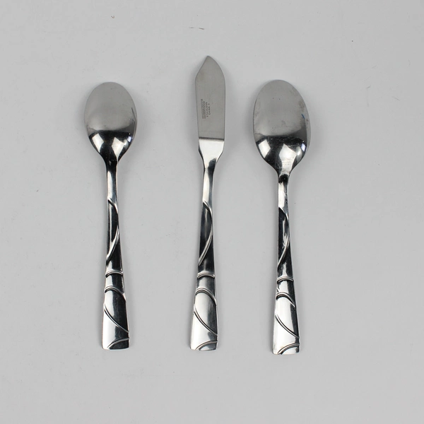 Lot Of 3 Cambridge Sasha Sand (Stainless) Flatware 2 Spoons & 1 Butter Knife