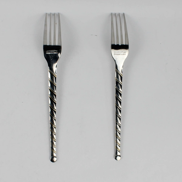 Lot Of 2 Cambridge Silver Uptown (Stainless, Gold) Flatware Dinner Fork 