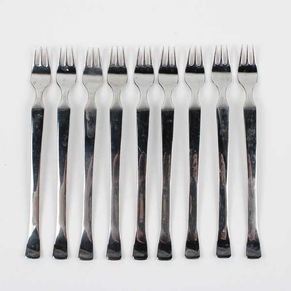 Lot of 9 Oneida Mod Cocktail Seafood Forks Stainless Steel Glossy Finish