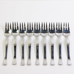 Lot of 9 Oneida Mod Salad Forks Stainless Steel Glossy Finish