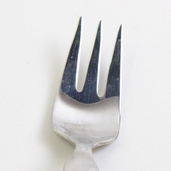 Lot of 9 Oneida Mod Salad Forks Stainless Steel Glossy Finish