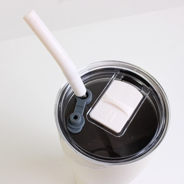 HydraFlow Capri 30 Oz Tumbler With Lid Metal Straw Triple Insulated Off-White