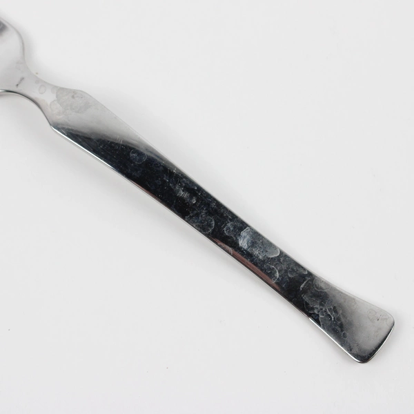 Lot of 8 Oneida Mod Dinner Forks Stainless Steel Glossy Finish