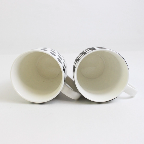 Lot of 2 Maxwell Williams Speckle Black Polka Dot Coffee Mugs